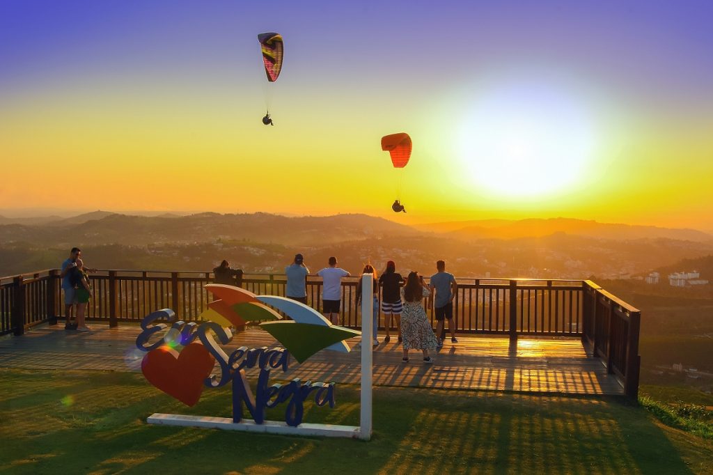 o que fazer em Serra Negra verão