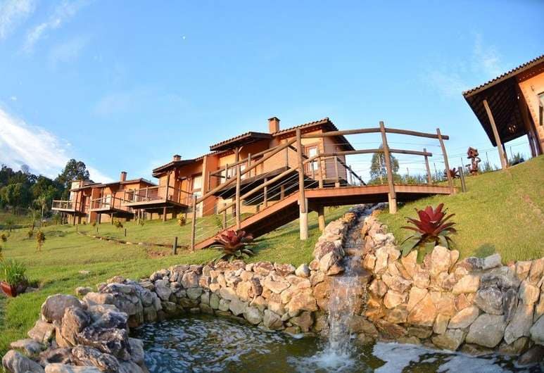 Pousada Villa dos Leais celebra o Natal Luzes da Serra com promoções exclusivas de hospedagem