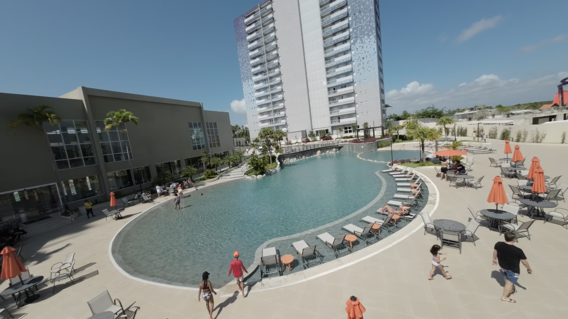 Em Salinas (PA), programação de Carnaval do Aqualand Resort inclui show e bailes temáticos