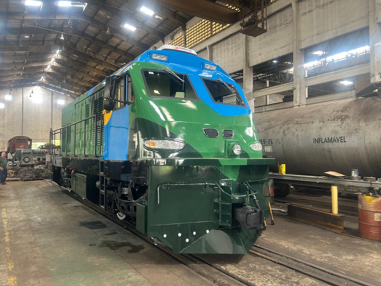 Serra Verde Express apresenta nova locomotiva e fortalece produtos turísticos em Curitiba
