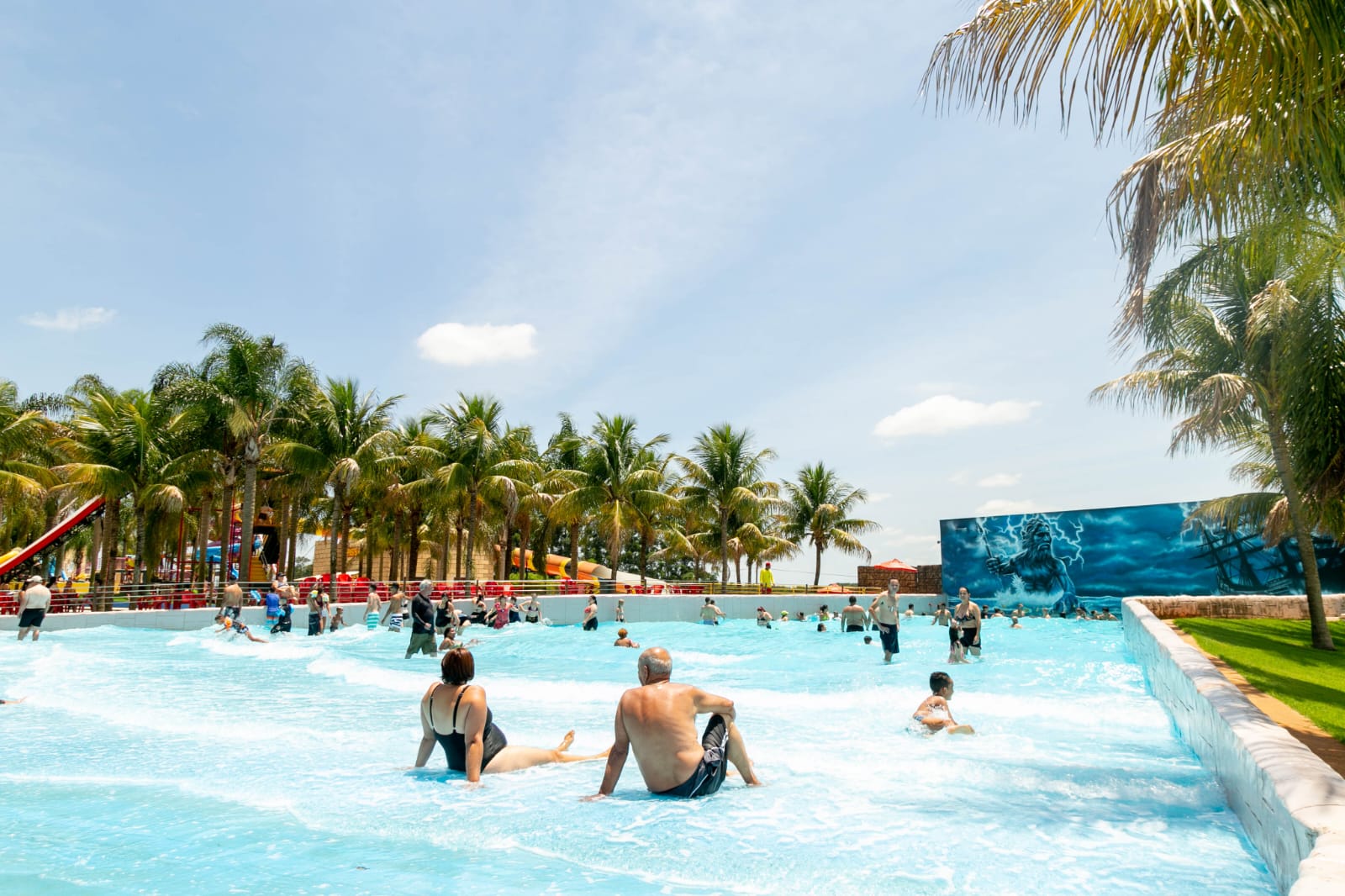 Castelo Park Aquático se destaca como destino ideal para comemorar o Dia do Trabalho