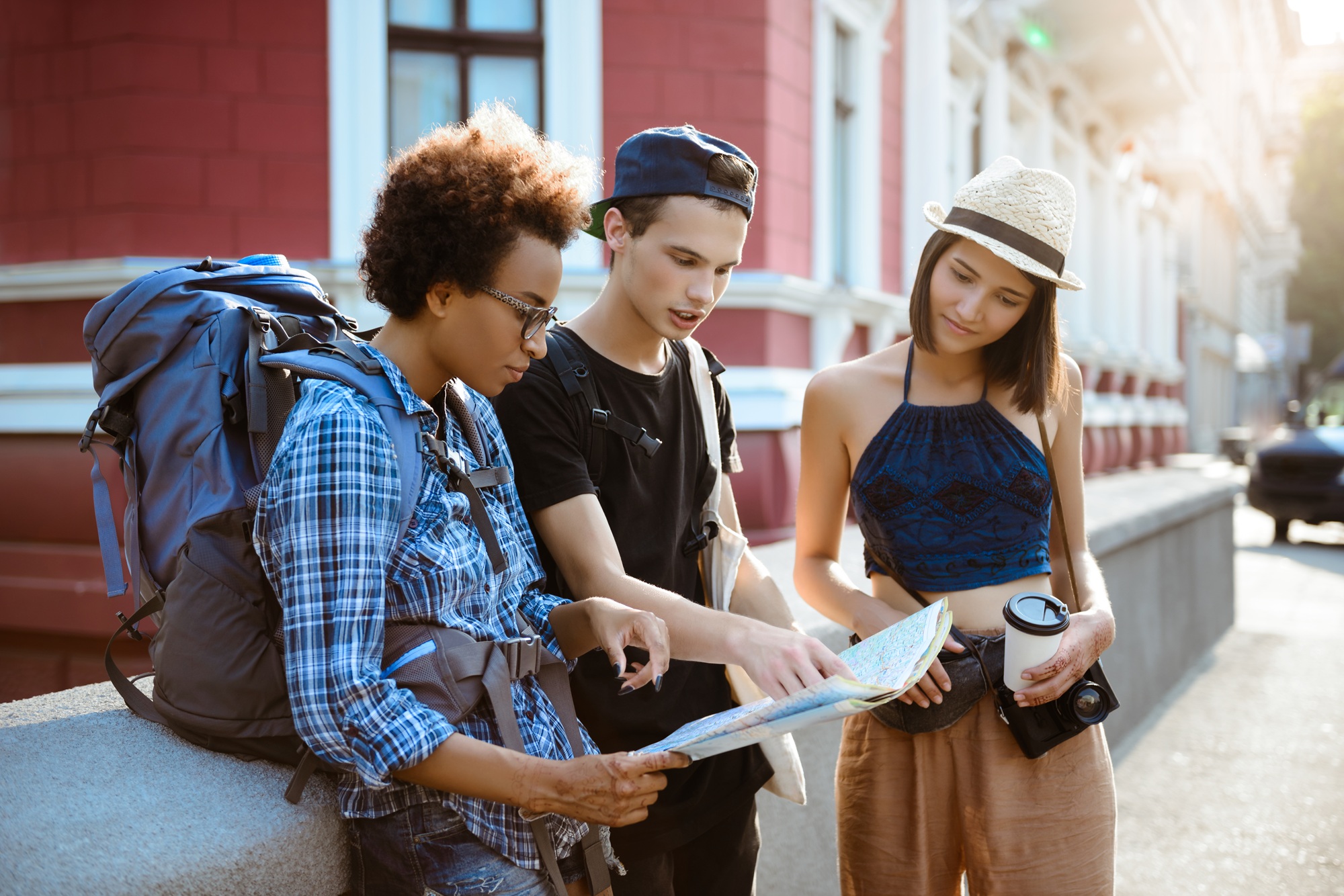 Viagens sustentáveis: jovens lideram na intenção, mas ficam atrás nas ações, aponta pesquisa 
