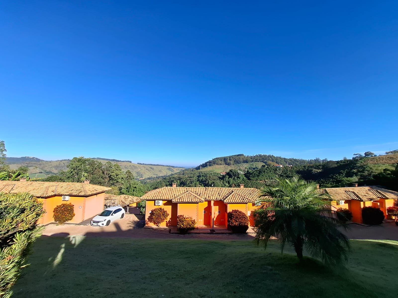 Villa dos Leais aposta em hospedagem temática para agradar casais no Dia dos Namorados