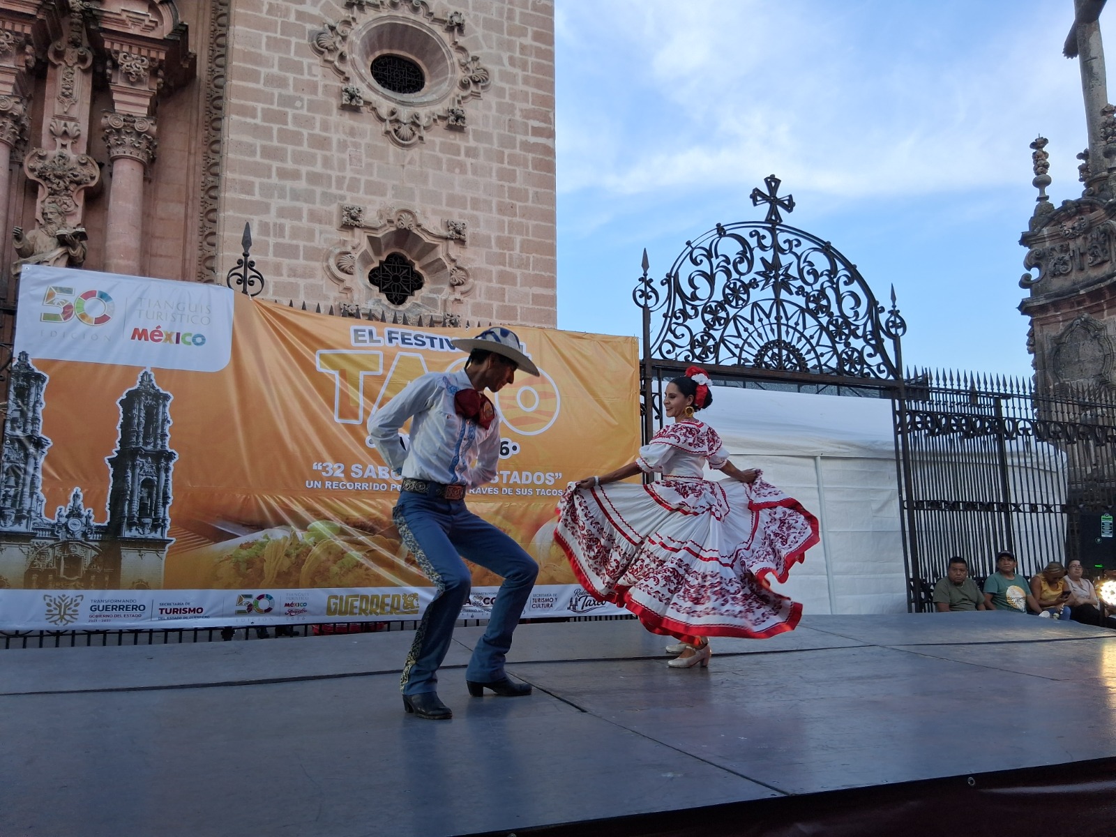 Turismo Religioso no México: A Grandiosidade de Santa Prisca como Inspiração