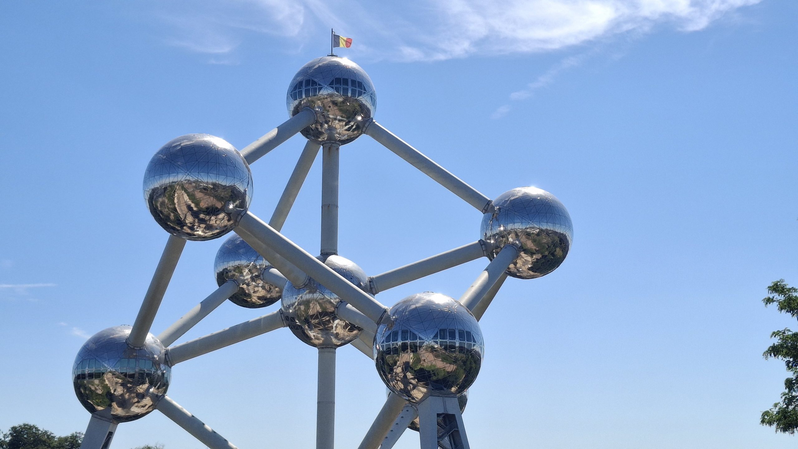 Atomium de Bruxelas: Arquitetura Futursita, História e Vistas Incríveis